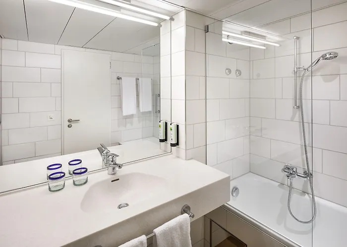 California 3* Zurique