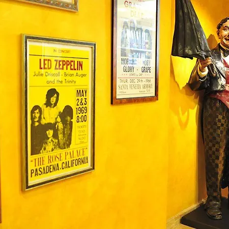 加利福尼亚酒店 酒店 3*