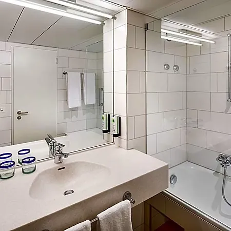 California Hotel Zúrich