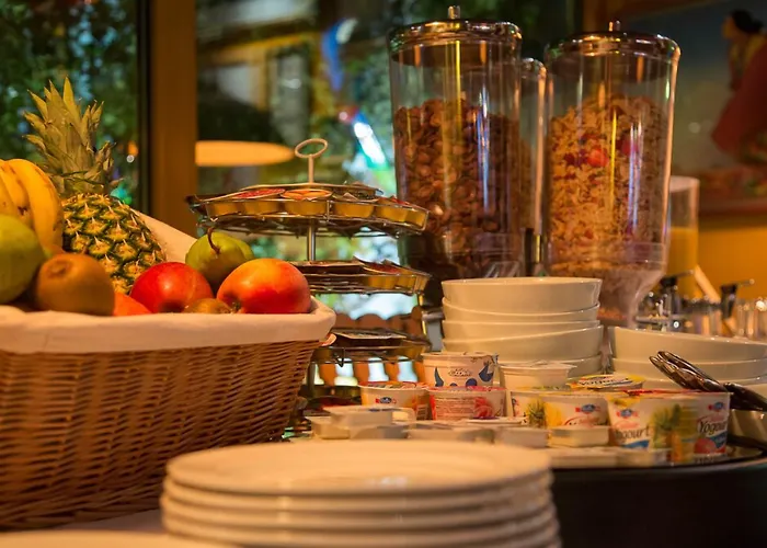 מלון California 3*