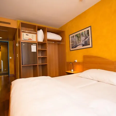 California Hotel Zürich