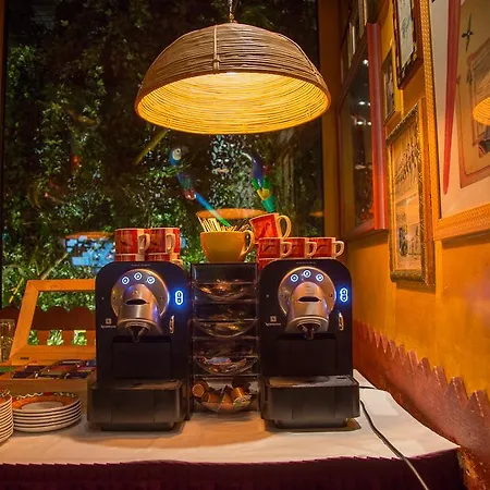 Hotel California Zurigo