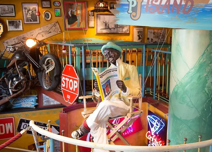 California Готель 3*